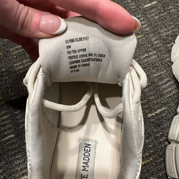 Stylish Cream Sneakers - Picture 7 of 10